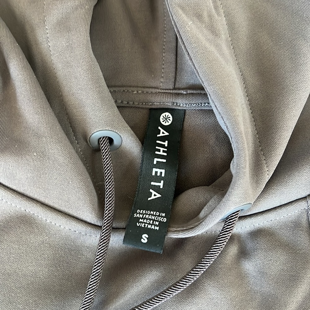 Like New Athleta Mission Hoodie - Picture 3 of 4